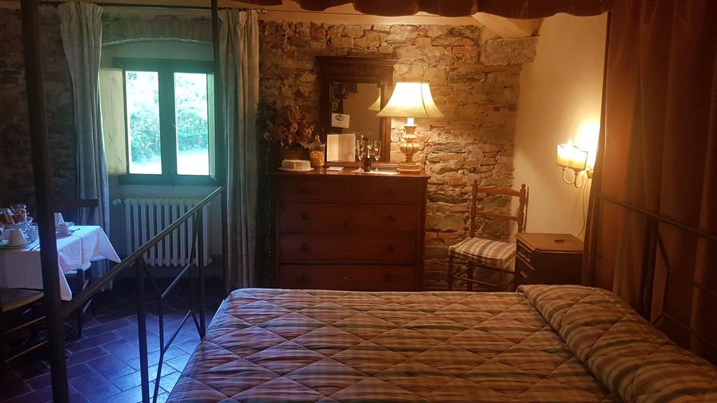 Locanda Di Alberi ボルゴ・サン・ロレンツォ エクステリア 写真